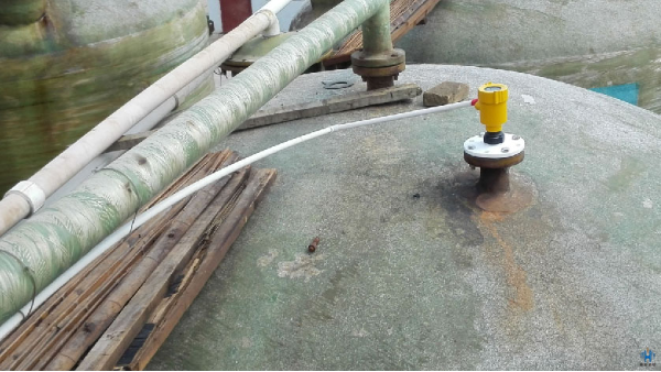 硫酸儲罐如何安裝雷達液位計