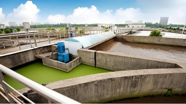 雷達液位計測量粗細格柵水位的研究