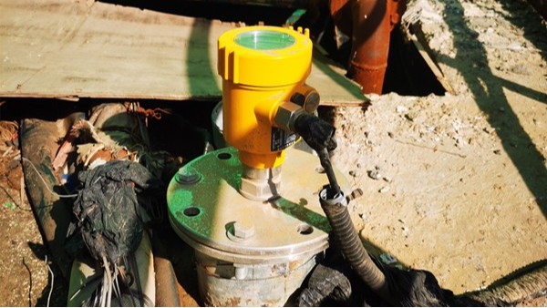 雷達液位計在真空收集井液位測量中的應用分析