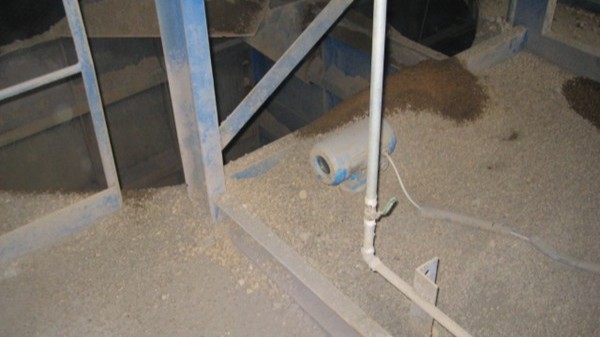 雷達料位計如何解決物料存在安息角的問題