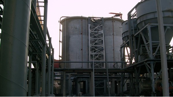 雷達液位計在火力發電廠中的選型分析