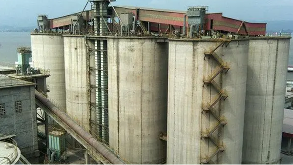 強粉塵的灰庫料位測量難？雷達料位計輕松搞定